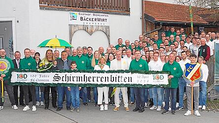 Alle Teilnehmer dankten dem Schirmherrn f&uuml;r die &Uuml;bernahme der Schirmherrschaft.