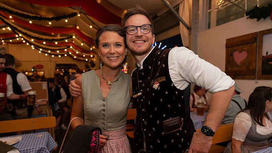 Die Partybilder vom Freitag, 11. August 2023, aus dem Festzelt Greindl. Die Partybilder vom Freitag, 11. August 2023, aus dem Festzelt Greindl.