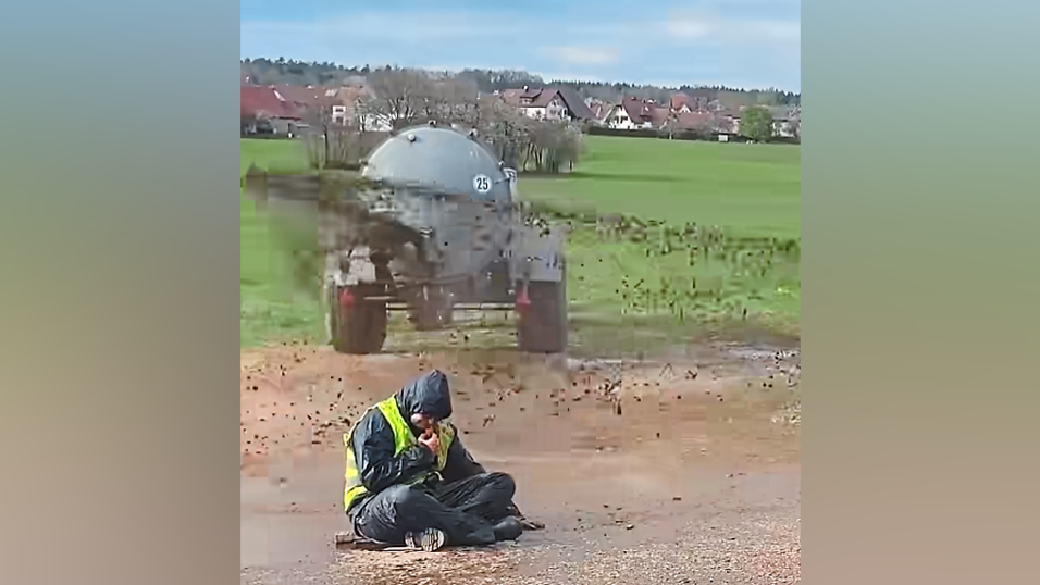 Ein Screenshot aus Facebook-Video der Dorfrocker. Ein Screenshot aus Facebook-Video der Dorfrocker.