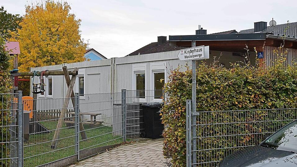 Das Kinderhaus „Wurzelzwerge“ in Mauern wird zur Hausarztpraxis umgebaut. Das Kinderhaus „Wurzelzwerge“ in Mauern wird zur Hausarztpraxis umgebaut.