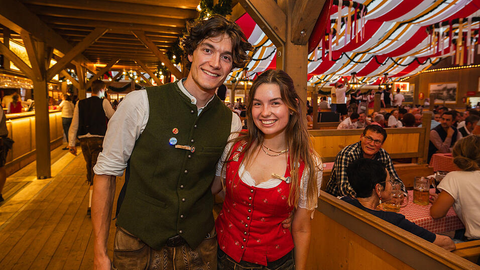 Die Partybilder vom Donnerstag, 15. August 2024, aus dem Festzelt Kr&ouml;nner.&nbsp;