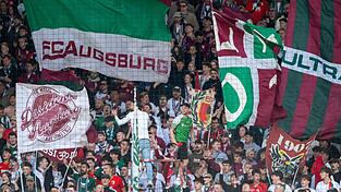 Der FC Augsburg beginnt am 13. Juli mit seiner Sommervorbereitung. (Archivbild)