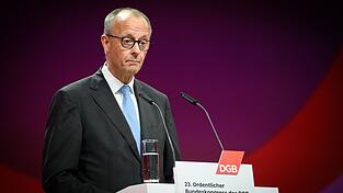 Merz drang beim DGB-Kongress mit seinen Reformappellen nicht durch.
