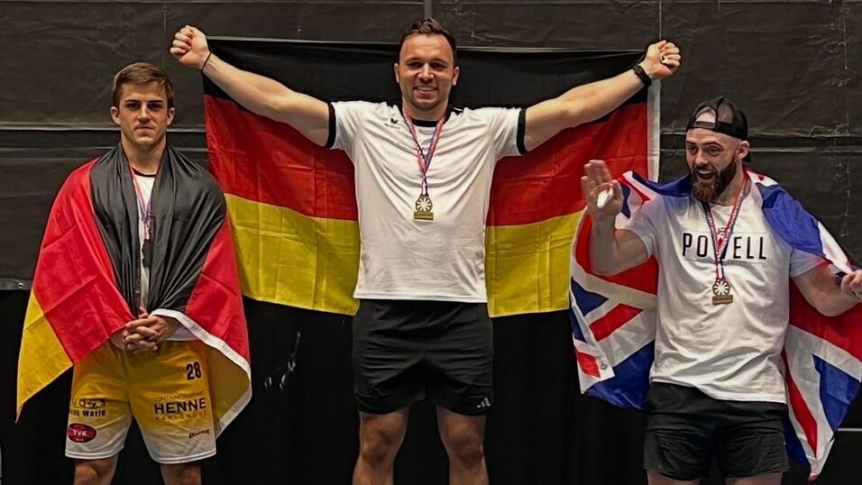 Ein strahlender Sieger: Jonas Zistler triumphiert erneut. In sechs Functional Fitness Wettk&auml;mpfen holt sich der Sportler den Titel Europameister.
