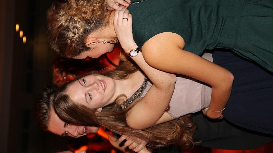 Die Bilder vom Abschlussball der Tanzschule Seidel in der Fraunhofer-Halle am 28. November. Die Bilder vom Abschlussball der Tanzschule Seidel in der Fraunhofer-Halle am 28. November.