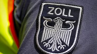 Wegen des Verdachts auf Schwarzarbeit und Menschenhandel gibt es bundesweit Durchsuchungen. (Symbolbild) Wegen des Verdachts auf Schwarzarbeit und Menschenhandel gibt es bundesweit Durchsuchungen. (Symbolbild)
