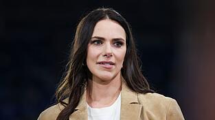 Esther Sedlaczek wird am 22. Oktober erstmals den bayerischen Medienpreis «Blauer Panther - TV- & Streaming-Award» moderieren.