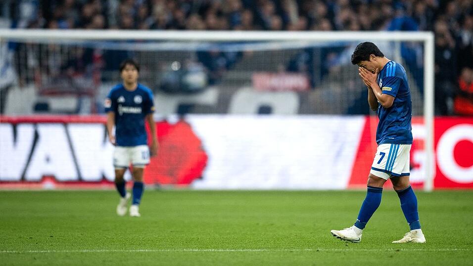 Schalke wartet weiter auf den ersten Heimsieg seit dem Aufstieg. Schalke wartet weiter auf den ersten Heimsieg seit dem Aufstieg.
