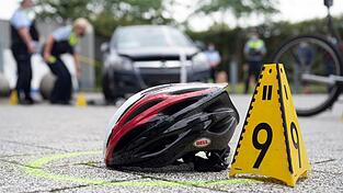 170.306 meldepflichtige Wegeunfälle und 90.663 solche Schulwegunfälle gab laut Unfallkasse vergangenes Jahr in Deutschland. (Symbolfoto) 170.306 meldepflichtige Wegeunfälle und 90.663 solche Schulwegunfälle gab laut Unfallkasse vergangenes Jahr in Deutschland. (Symbolfoto)