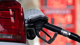 Der Tankrabatt kommt. (Symbolbild)