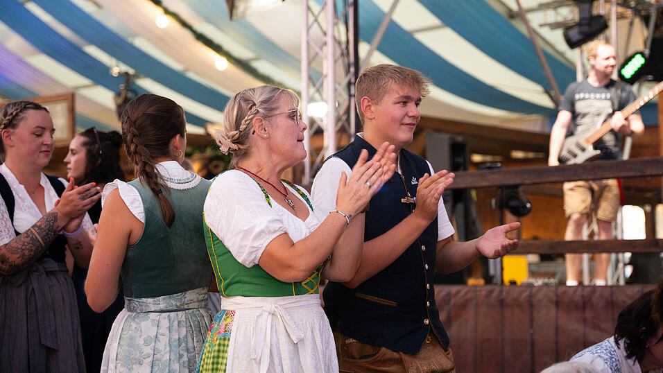 Die Partybilder vom Donnerstag, 13. August, aus dem Festzelt Wenisch. Die Partybilder vom Donnerstag, 13. August, aus dem Festzelt Wenisch.