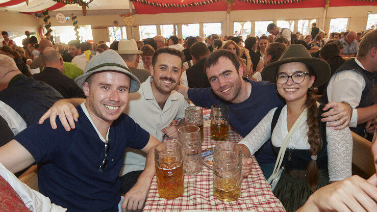 Die Partybilder vom Samstag, 15. August, aus dem Festzelt Lechner. Die Partybilder vom Samstag, 15. August, aus dem Festzelt Lechner.