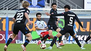 Umk&auml;mpftes Spiel mit knappem Sieger: Paderborn bezwingt den HSV.