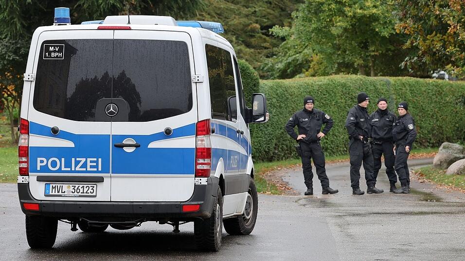 Tagelang hatten zahlreiche Einsatzkräfte fieberhaft nach dem achtjährigen Fabian gesucht.
