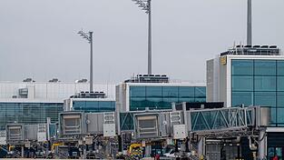 Der Flugverkehr am Flughafen M&uuml;nchen l&auml;uft wieder normal. (Archivbild)