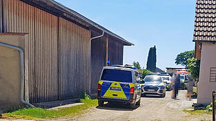Dieser Polizeieinsatz am 3. Mai in Friesheim hat im Internet eine regelrechte Lawine losgetreten. Neben legitimen Anmerkungen waren auch Kommentare zu lesen, die den Boden des Grundgesetzes verlassen haben.