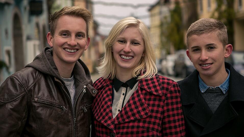 Die Band Sitte-Zöllner Trio aus Viechtach darf beim diesjährigen Bluetone-Festival vor Seiler und Speer auftreten. Die Band Sitte-Zöllner Trio aus Viechtach darf beim diesjährigen Bluetone-Festival vor Seiler und Speer auftreten.