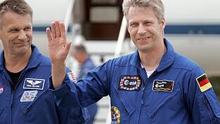 Ehemaliger Astronaut Reiter übernimmt die Raumfahrtabteilung im Bundesforschungsministerium Ehemaliger Astronaut Reiter übernimmt die Raumfahrtabteilung im Bundesforschungsministerium