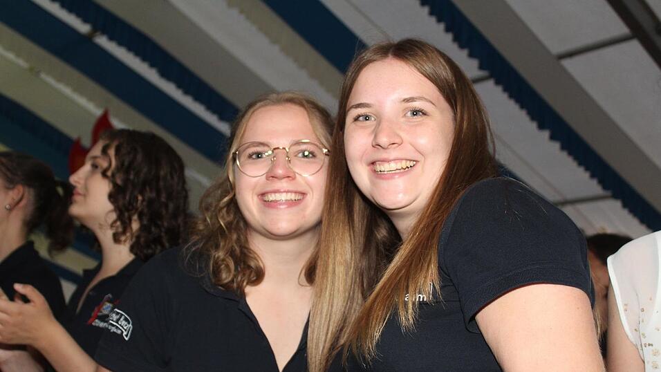 Zur Musik von Headless wurde ausgelassen gefeiert.