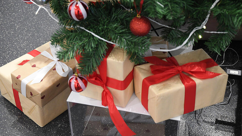 Die Osterhofener Geschäftswelt gibt Einblick, welche Geschenke heuer im Trend liegen. Die Osterhofener Geschäftswelt gibt Einblick, welche Geschenke heuer im Trend liegen.