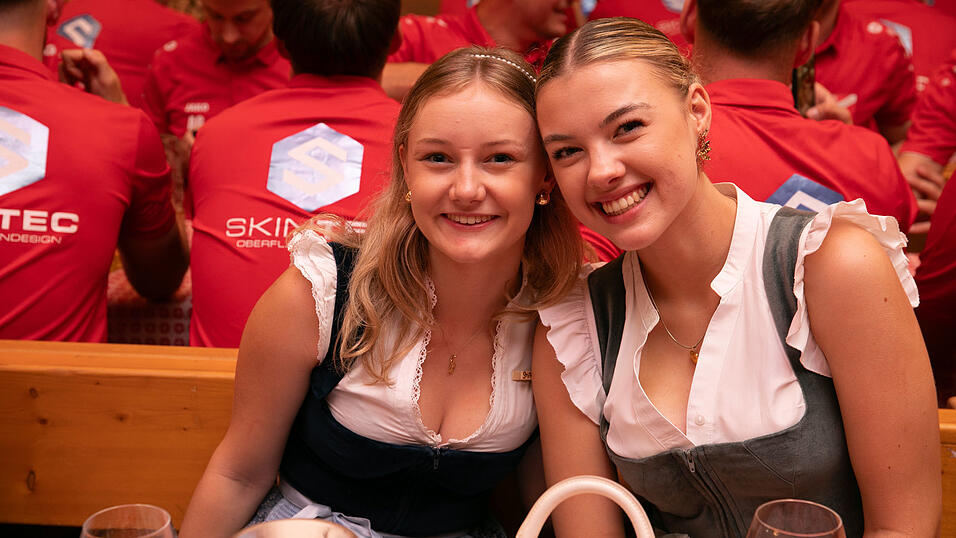 Die Partybilder vom Samstag, 16. August, aus dem Festzelt Krönner. Die Partybilder vom Samstag, 16. August, aus dem Festzelt Krönner.