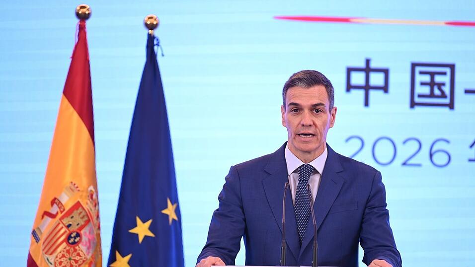 S&aacute;nchez wies in China die Kritik an der Ma&szlig;nahme zur&uuml;ck.