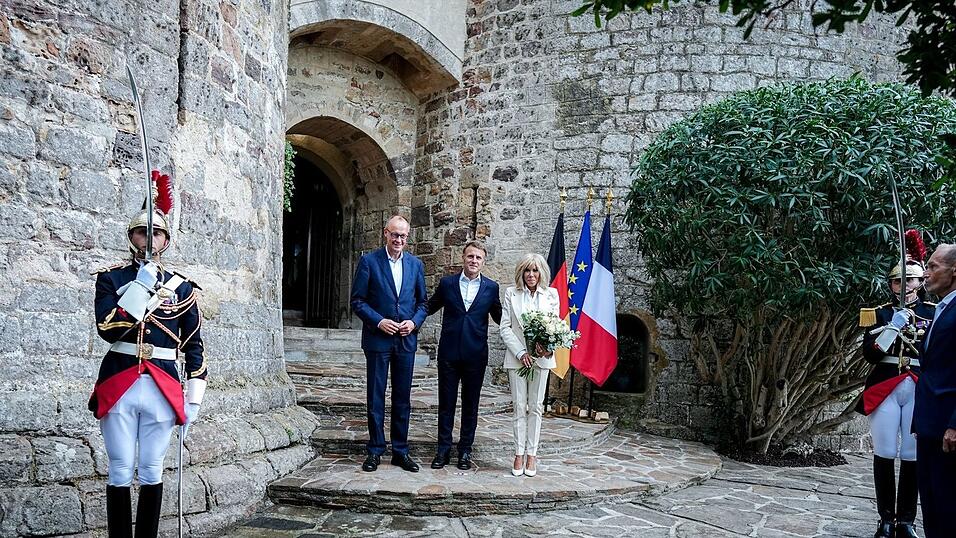 Merz und Macron sprachen auch über Russlands Angriffskrieg gegen die Ukraine.
