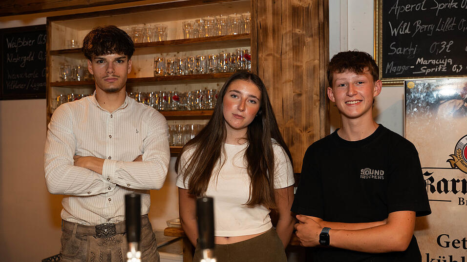 Die Partybilder vom Mittwoch, 12. August, aus dem Festzelt Greindl. Die Partybilder vom Mittwoch, 12. August, aus dem Festzelt Greindl.