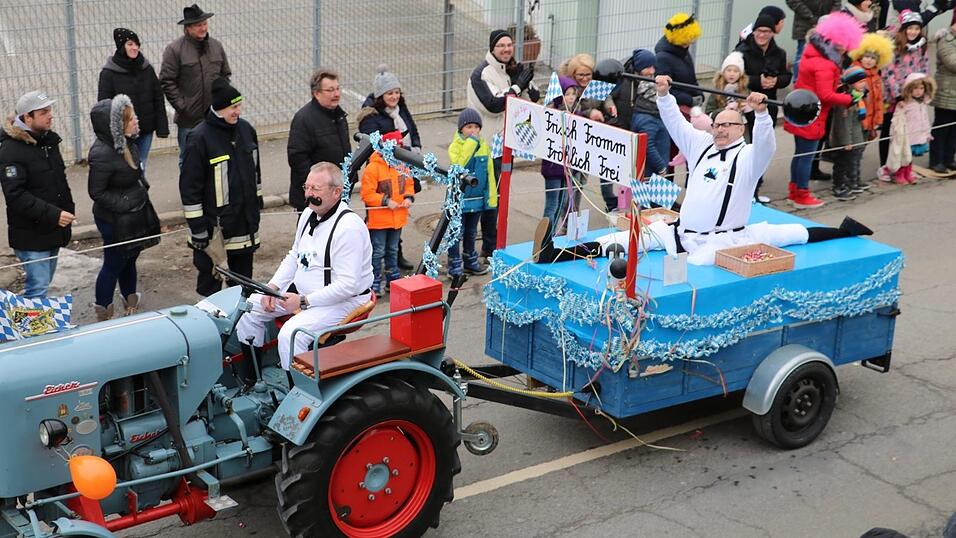 Die schönsten Bilder von den Faschingsumzügen in Bogen aus den vergangenen Jahren Die schönsten Bilder von den Faschingsumzügen in Bogen aus den vergangenen Jahren