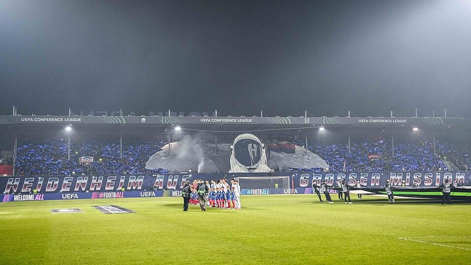Die Heidenheimer Fans sorgten für Stimmung. Die Heidenheimer Fans sorgten für Stimmung.