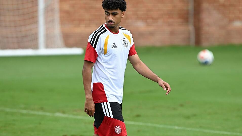 Steht vor einem Wechsel zum FC Bayern: Nathaniel Brown. (Archivbild) Steht vor einem Wechsel zum FC Bayern: Nathaniel Brown. (Archivbild)