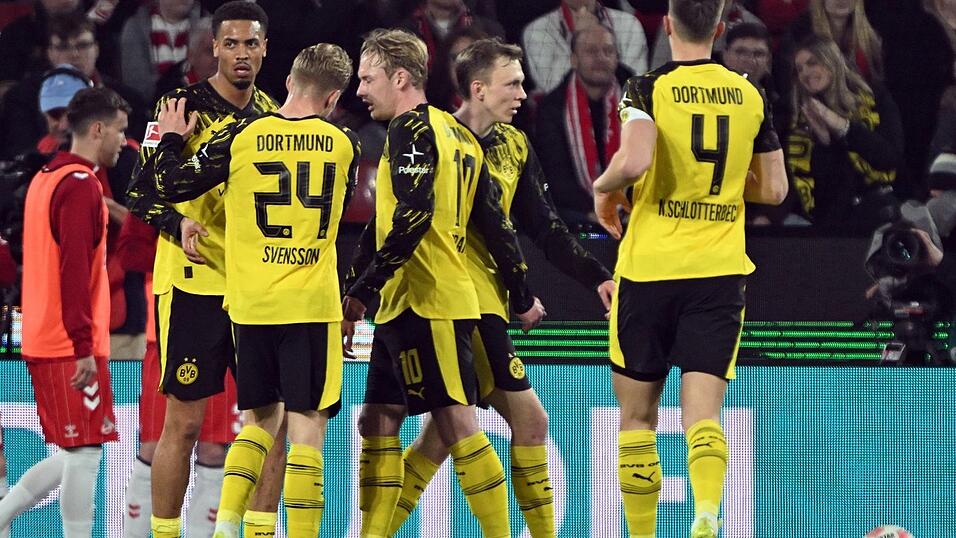 Gegen zehn K&ouml;lner hatte Dortmund zun&auml;chst leichtes Spiel