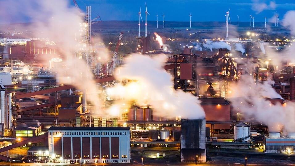 Auch die Stahlindustrie leidet. Auch die Stahlindustrie leidet.