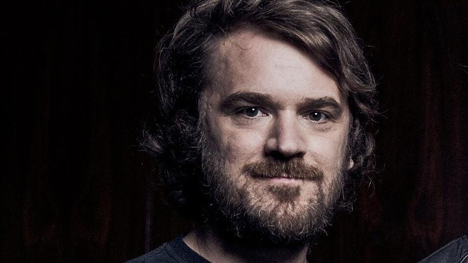 Sascha Madsen ist einer von drei Br&uuml;dern bei der gleichnamigen Band 'Madsen'. (Foto: Marco Sensche)