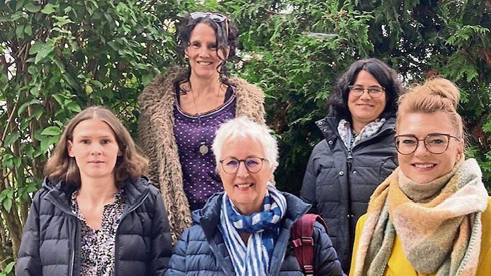 Ein Teil des Teams der Caritas-Fachambulanz für Suchtprobleme .