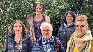 Ein Teil des Teams der Caritas-Fachambulanz für Suchtprobleme . Ein Teil des Teams der Caritas-Fachambulanz für Suchtprobleme .