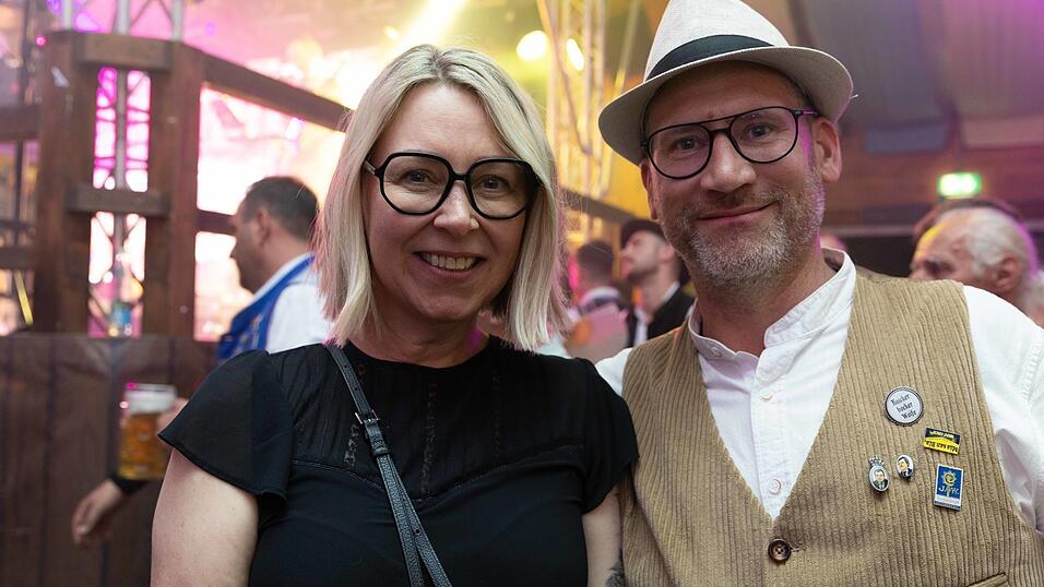 Die Partybilder vom Freitag, 7. August, aus dem Festzelt Wenisch. Die Partybilder vom Freitag, 7. August, aus dem Festzelt Wenisch.