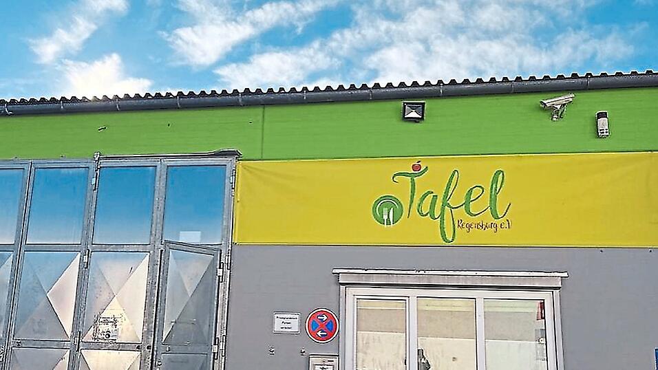 Die Tafel ist seit Anfang Juli geschlossen. Die Tafel ist seit Anfang Juli geschlossen.