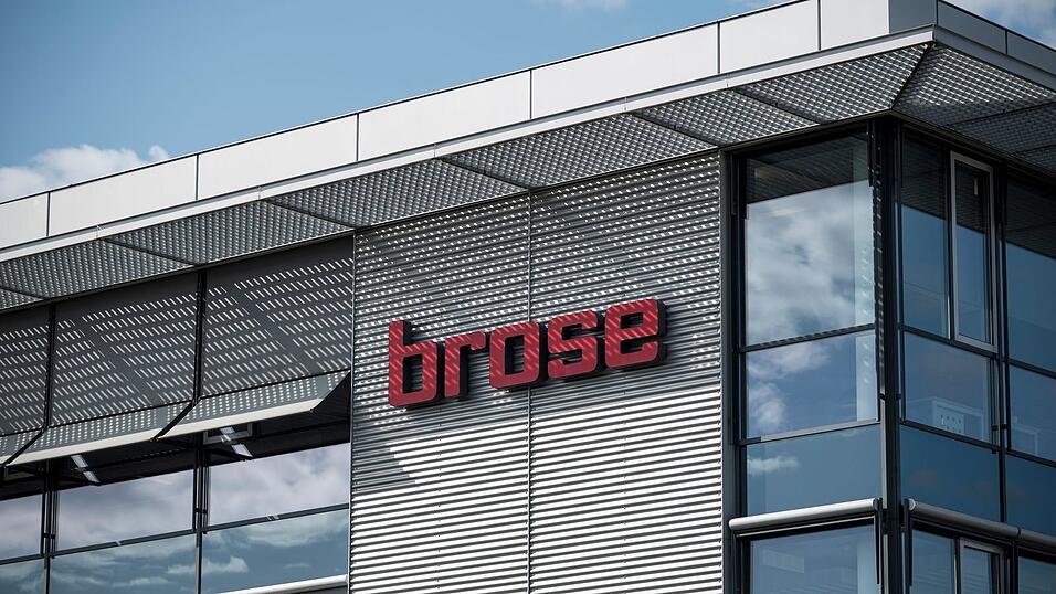 Der Coburger Automobilzulieferer Brose will sich künftig am Bau von Raumfahrtsatelliten beteiligen. Der Coburger Automobilzulieferer Brose will sich künftig am Bau von Raumfahrtsatelliten beteiligen.