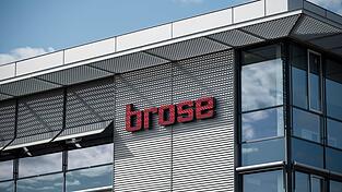 Der Coburger Automobilzulieferer Brose will sich künftig am Bau von Raumfahrtsatelliten beteiligen.