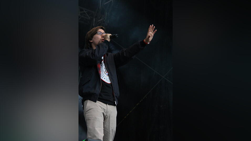 Prinz Pi live auf dem Pfingst-Open-Air (Foto: seg) Prinz Pi live auf dem Pfingst-Open-Air (Foto: seg)