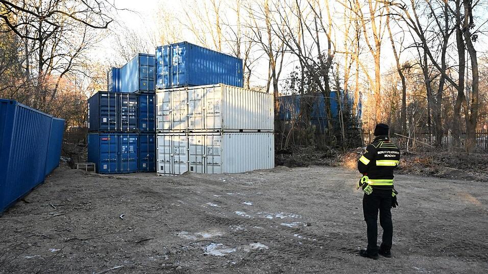 Die Evaluierung läuft laut Feuerwehr bisher planmäßig. Die Evaluierung läuft laut Feuerwehr bisher planmäßig.