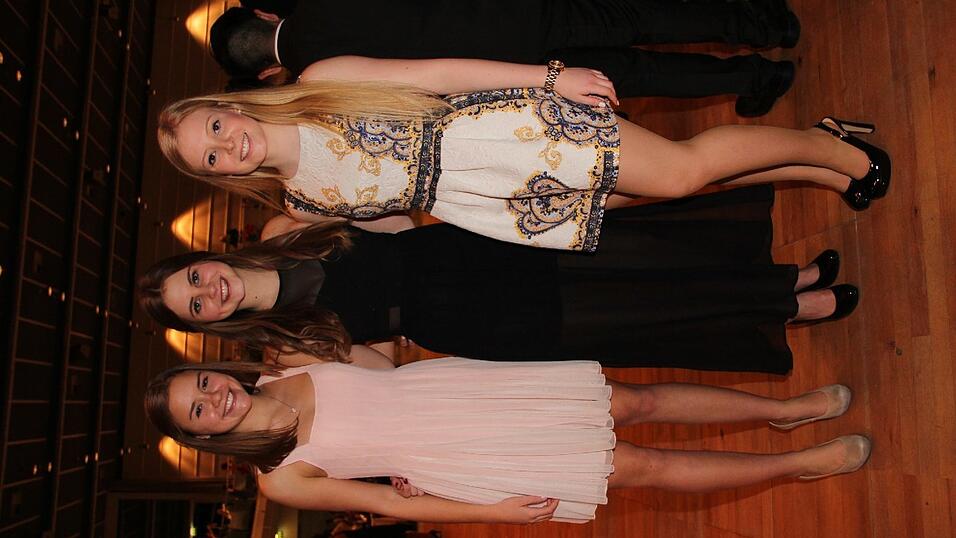 Die Bilder vom Abschlussball der Tanzschule Seidel in der Fraunhofer-Halle am 28. November. Die Bilder vom Abschlussball der Tanzschule Seidel in der Fraunhofer-Halle am 28. November.