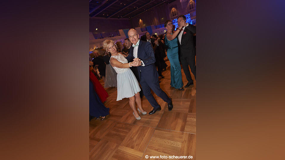 Feiern k&ouml;nnen sie, die Wirtschaftsjunioren - hier ist der Beweis!