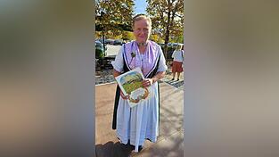 Für 40 Almsommer wurde Catharina Hartl vom Almwirtschaftlichen Verein Oberbayern geehrt.