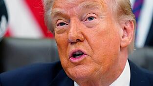 Das &laquo;Projekt Freiheit&raquo; von US-Pr&auml;sident Trump soll zeitweise ausgesetzt werden.