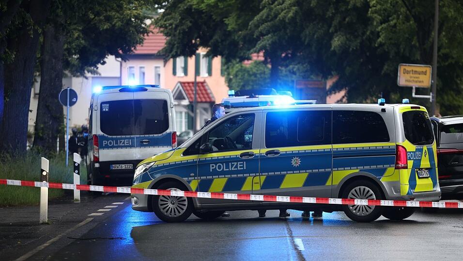 Die Stra&szlig;e ist abgesperrt.