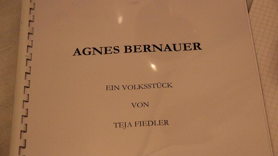 Am Freitag wurden die Darsteller der Sprechrollen in den Agnes Bernauer Festspielen 2019 offiziell vorgestellt.