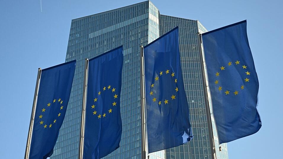 Die EZB verfolgt die Inflation im Euroraum genau. (Archivbild)