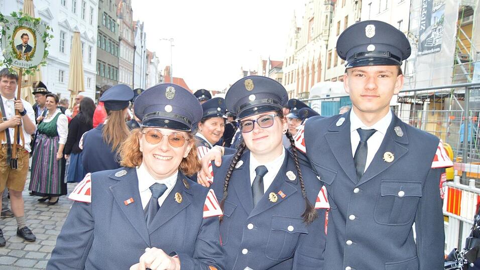 Viele Landshuter feierten am Freitag auf der Dult.&nbsp;